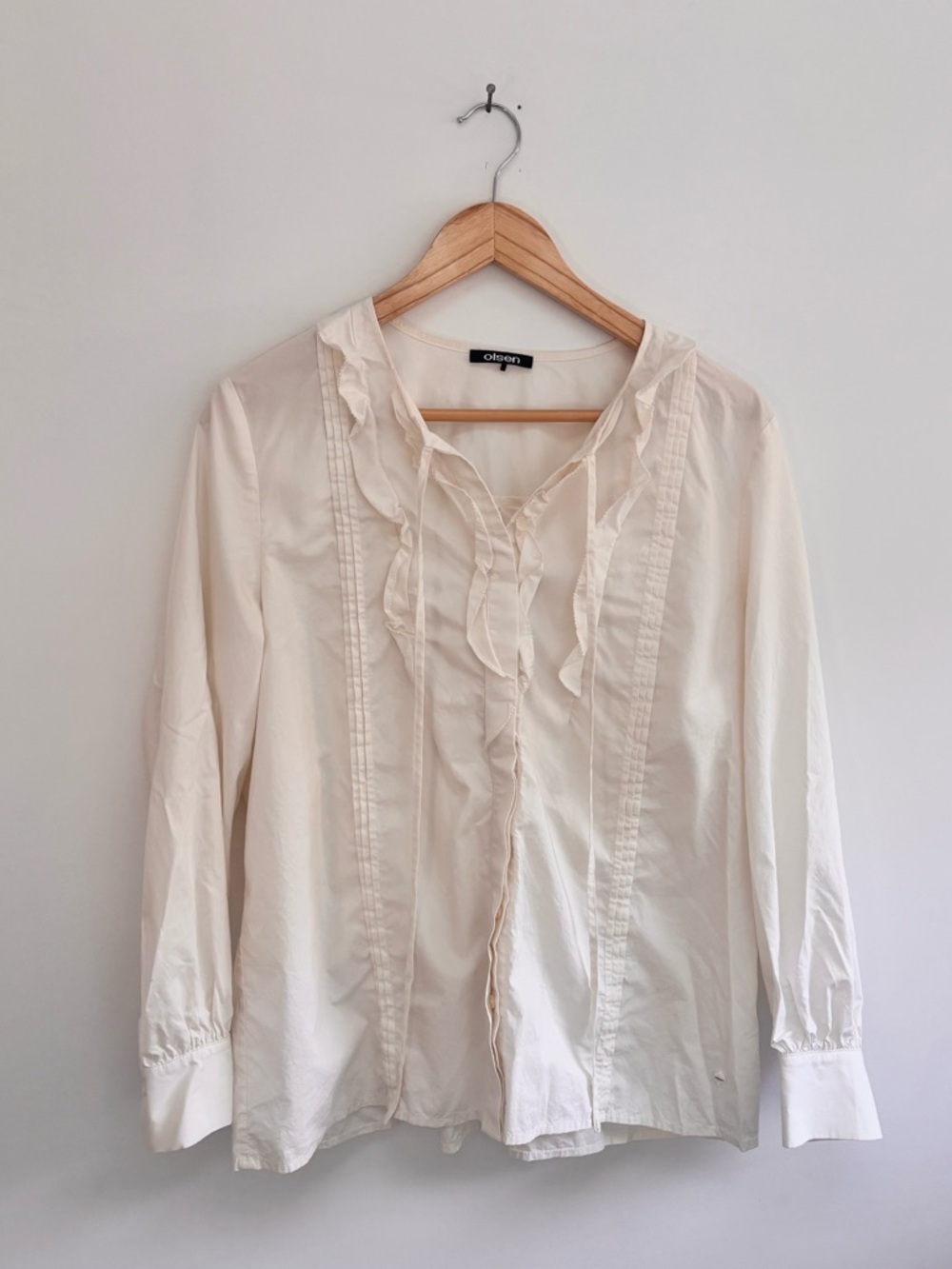 OLSEN | Ruffle  Blouse | size large - Picture 3 of 7